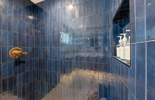 Luxurious Tennis Club Bungalow 1 with Mountain Views and Walks to Downtown Palm Springs! - Foto 21