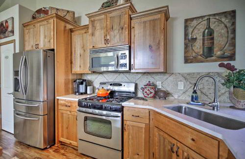 Polished McMinnville House Less Than 2 Mi from Town! - Photo 8