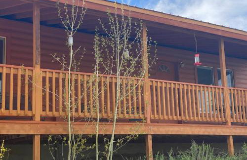 Whistle Pig Retreat at 22 West Cabins and Recreation - Foto 32