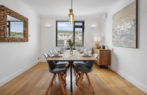 Luxury 4 bed beachside home with coastal views - Foto 18