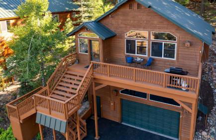Golden Summit by AvantStay Stunning Secluded Cabin w Access to Tahoe Donner - Foto 46