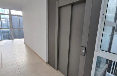 Apartamento en la Caleta con ascensor - Foto 17