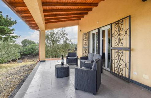 Amazing Home In Castiglione Di S - Foto 12