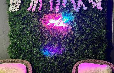 Wellington Pool House With Spa and Putting Green - Foto 2