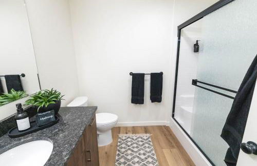 NEW! Boise BaseCamp -Fire Pit -E-Bikes -Greenbelt - Foto 23