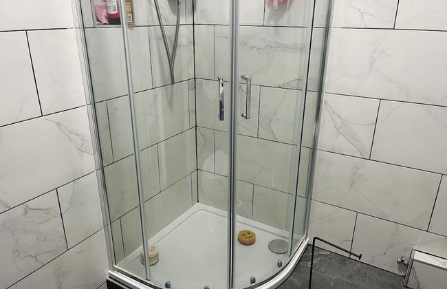 Newly Refurbished 1-bed Apartment in Croydon Se25 - Foto 12