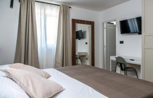 Amazing Home In Bartici With Wifi - Photo 29