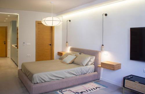 Céntrico, tranquilo y elegante estudio en Santa Cruz de Tenerife by Casa Paul - Foto 1