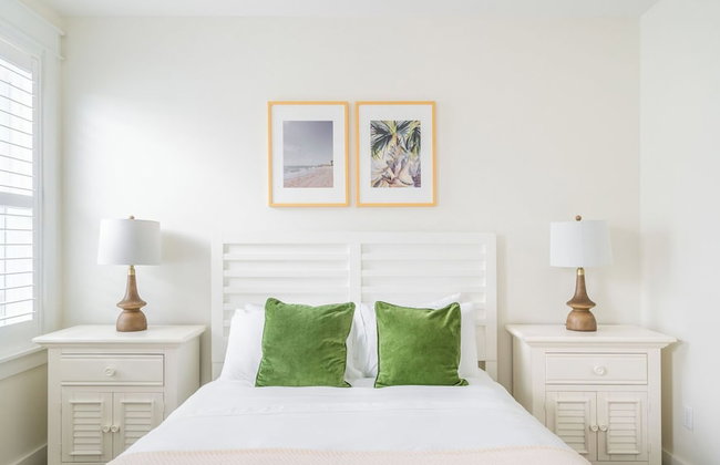Pearl by Avantstay Idyllic Seaside Getaway w/ 2 Large Decks & Lush Garden - Foto 60