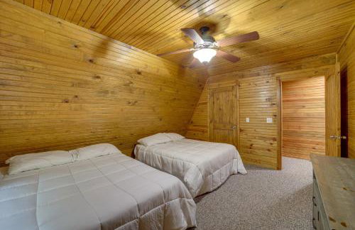 Lake Eufaula Cabin with Hot Tub and Large Deck - Foto 23