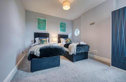 Spacious House in Nottingham - Sleeps 16 - Foto 6