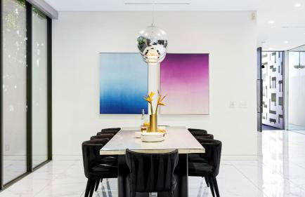 Private LA Retreat w Pool Hot Tub Fire Pit Near Melrose Ave The Martel House by AvantStay - Foto 13