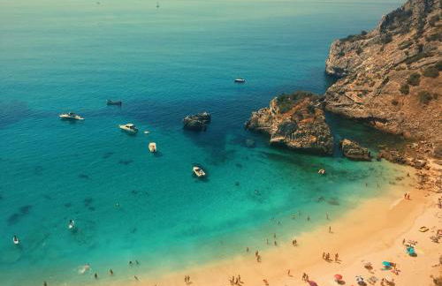 Meco Beach and Pool Villa - Foto 10