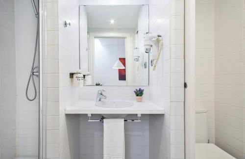 Sitges Group Blue and White - Foto 58