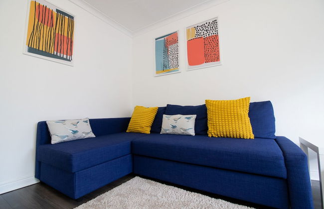 Stunning 2-bed Apartment in Washington - Photo 17