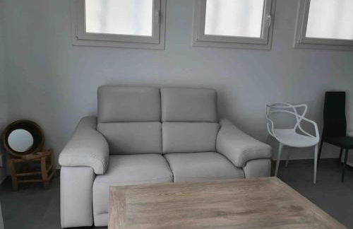 Espectacular Planta Baja con terraza y parking a 5 min de la playa - Foto 8