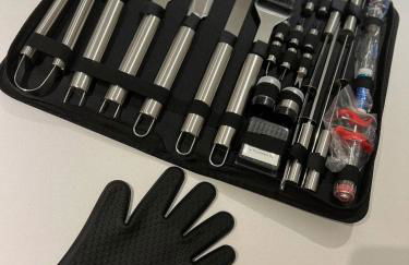 Super stylish 4 BR Home Steps from the Fun - Foto 34