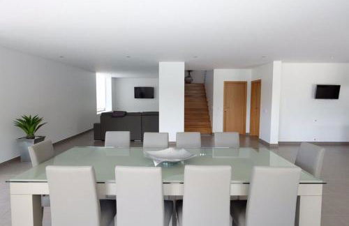 Luxurious Villa in Vieira do Minho – Private Pool - Foto 3