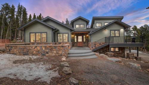 34 Acre Escape Games Hiking Pool Table Bicycles - Foto 1