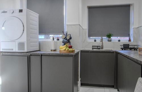 Modern & Spacious 4-Bedroom Home, Family & Contractor Friendly, Manchester - Foto 52