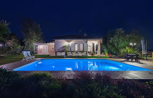 Villa Daniela con Piscina Vista Lago by Wonderful Italy - Photo 23