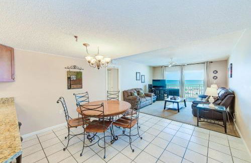 Beachfront Heated PoolSpa King Bed Sleeps Ten 104 - Photo 17