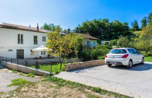 1 Bedroom Nice Home In Lukezi - Foto 13