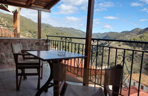 Kristi's Homes - "Beautiful Attic" in Dimitsana - Foto 12