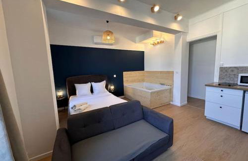 Britich 3D: Suite spa privé, clim, thermal/Artem - Photo 5