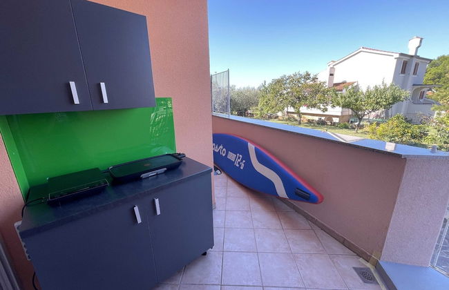 Classic and Modern Umag Apartment With Terrace and BBQ - Foto 18