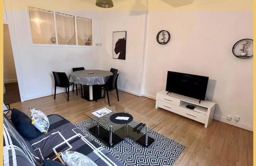 La Halte, Proche-gare, cosy, Spacieux - Foto 1