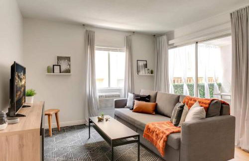 Sophisticated Long Beach Suite with Patio Dining and Parking NRP21-00185 - Foto 30