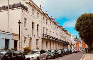 Elegant Apartment in Historic Georgian Townhouse - Foto 1