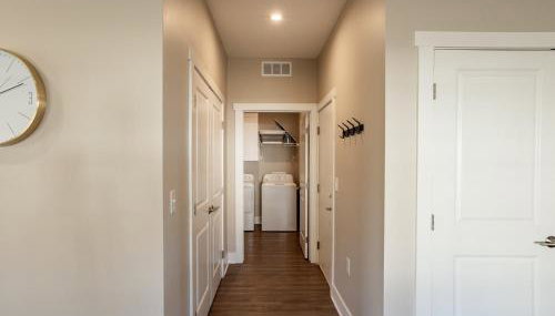 Modern 2BR 2BA New Build Condo with Garage & Patio - Foto 2