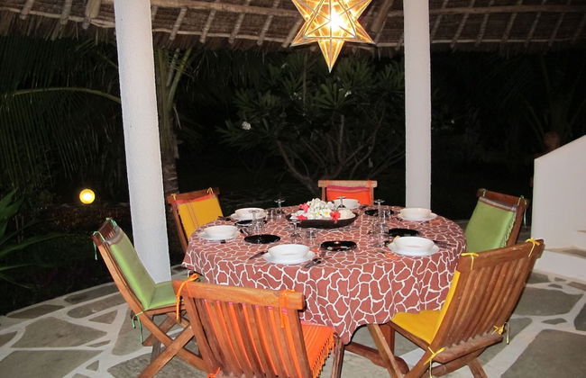 Deluxe Villa With Garden / Pool With Service Staff 150mt From the sea - Foto 17