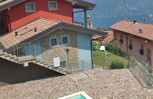 Blondie House - Pool & LakeView - by Host4U - Photo 4