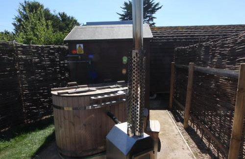 MegaPod 1 at Lee Wick Farm Cottages & Glamping - Foto 5