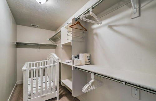 Lovely Vineyard Getaway Less Than 1 Mi to Utah Lake! - Foto 16