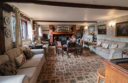 Winston Lodge - Photo 5