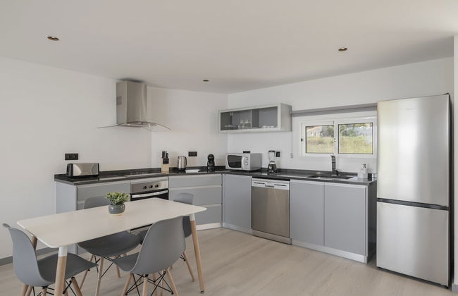 In the West - Intelsol Calheta Apartments II - Photo 6