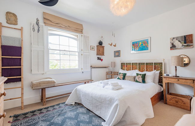 Enchanting Hammersmith Home Close to Shepherds Bush by Underthedoormat - Foto 3