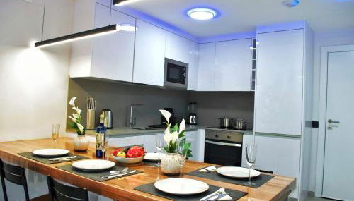 Modern Oasis - Pool, Gym & Tennis - Foto 4, stove, pet friendly, minibar