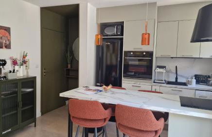 Entrez en lice, Face à la Cité vue sublime - Photo 9