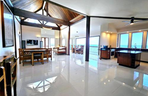 Breathtaking Oceanfront Home on Lava Rock Beach - Photo 35