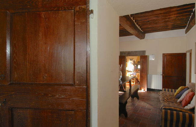 Agriturismo near Cortona with Spacious Garden & Swimming Pool - Foto 17