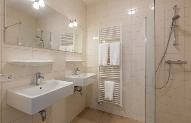 Luxury 6-person Apartment Near Zoutelande Beach - Photo 11