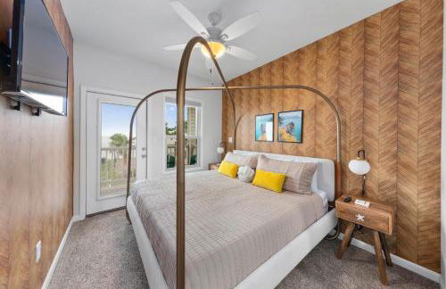 Bayfront Cottage- Pool - Hot Tub - Close to Beach - Foto 14