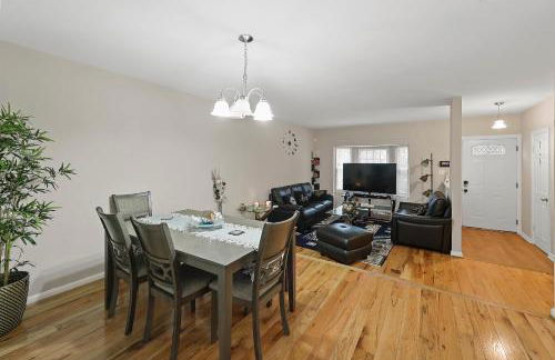 Spacious 3BR Townhouse with Balcony & Gym - Foto 15