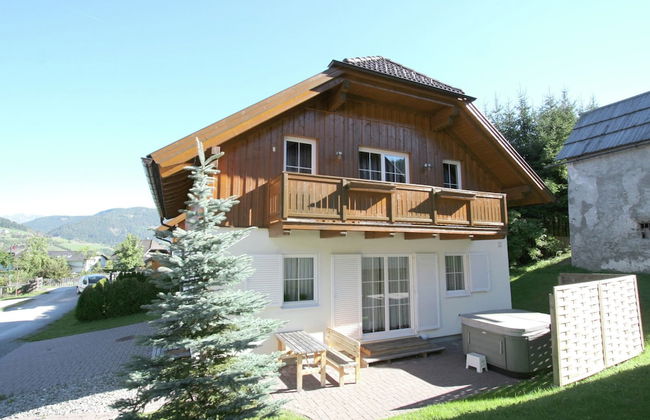 Chalet in Lungau With Sauna and hot tub - Foto 1