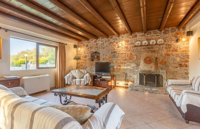 Villa Melina Private Pool Walk to Beach Sea Views A C Wifi Car Not Required - 1605 - Foto 39